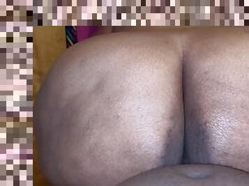 SSBBW BOUNCING CUMMING SQUIRTING ON THE DICK