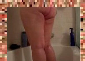 गांड, स्नान, बिगतीत, अव्यवसायी, लड़कियां, टीन, बड़ी-खूबसूरत-औरत, गोल-मटोल, पैर, स्लट