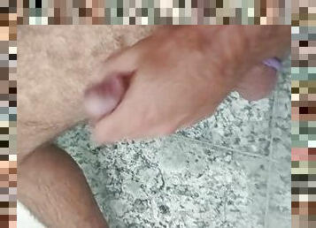 Gozando gostoso com meu anel peniano no chuveiro