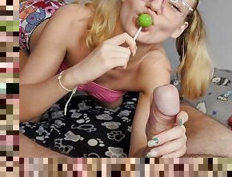 Pretty girl sucking big hard cock, she love sperm on her face.