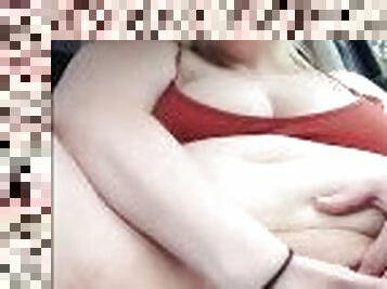 tate-mari, clitoris, grasa, masturbare-masturbation, in-afara, public, pasarica, bbw, cu-degetelul, masina