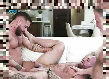 anal, avsugning, gay, creampie, trekant, piercad, tatuering