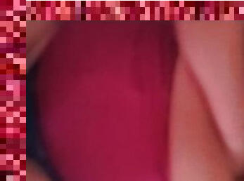 Mira como me cogen mientras rebotan mis tetas